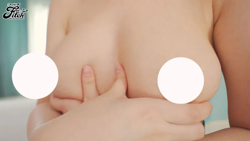 美巨乳小说家AV出道!新人女优卯佐美铃,浓密肛毛意外成焦点