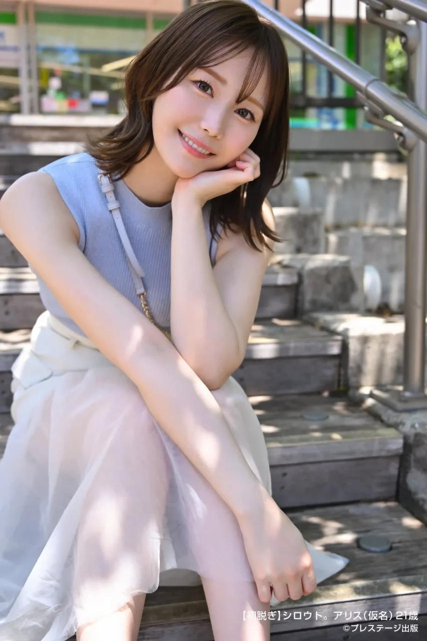 蚊香社新人AV女优释爱丽丝出道情报解禁!TRE讨论度超高的9头身美女
